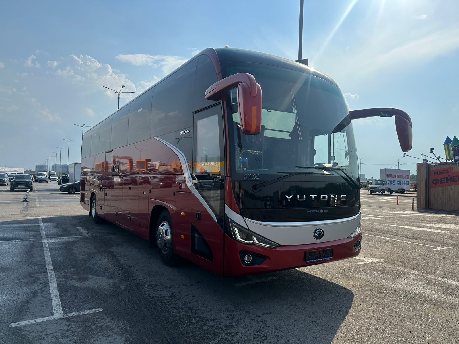 У нас новый большой и комфортный автобус!
